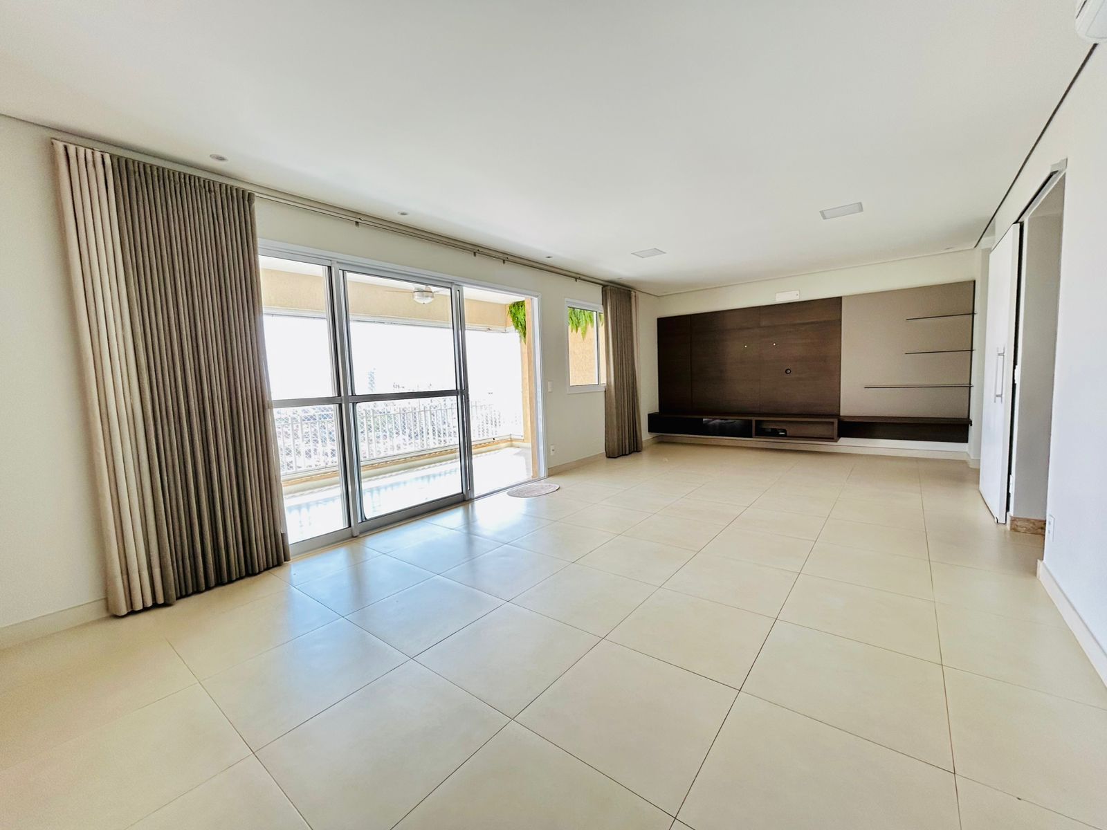 Apartamento no Jardim Botânico — miniatura 2