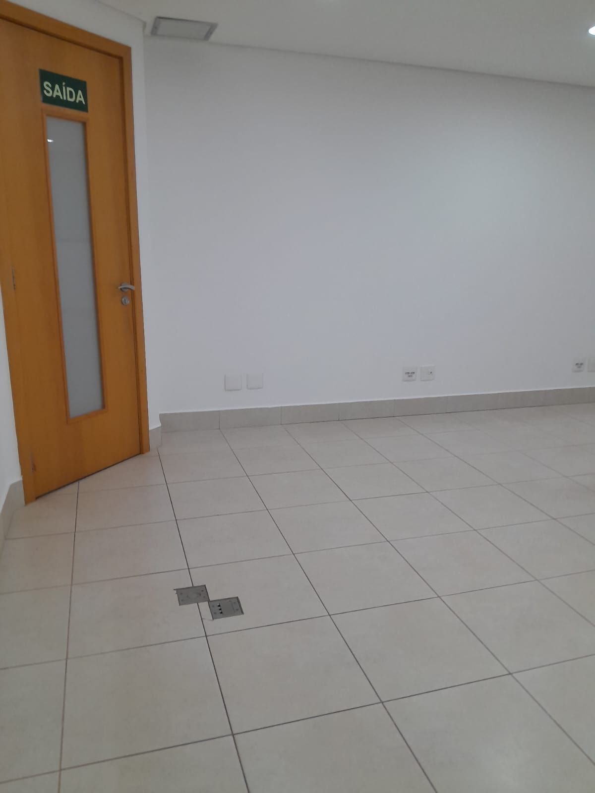 Sala Comercial para alugar em Jardim Califórnia, Ribeirão Preto/SP