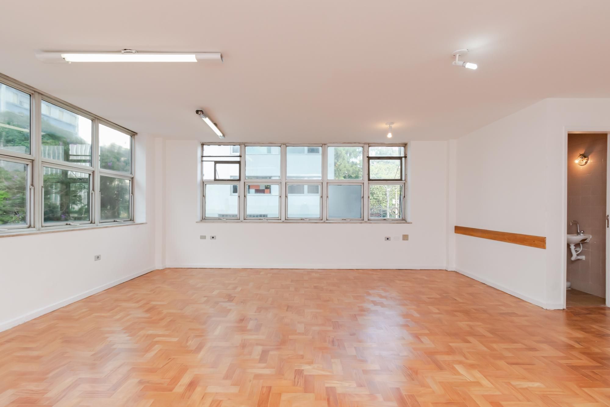 Sala Comercial no Santa Cecília — miniatura 3