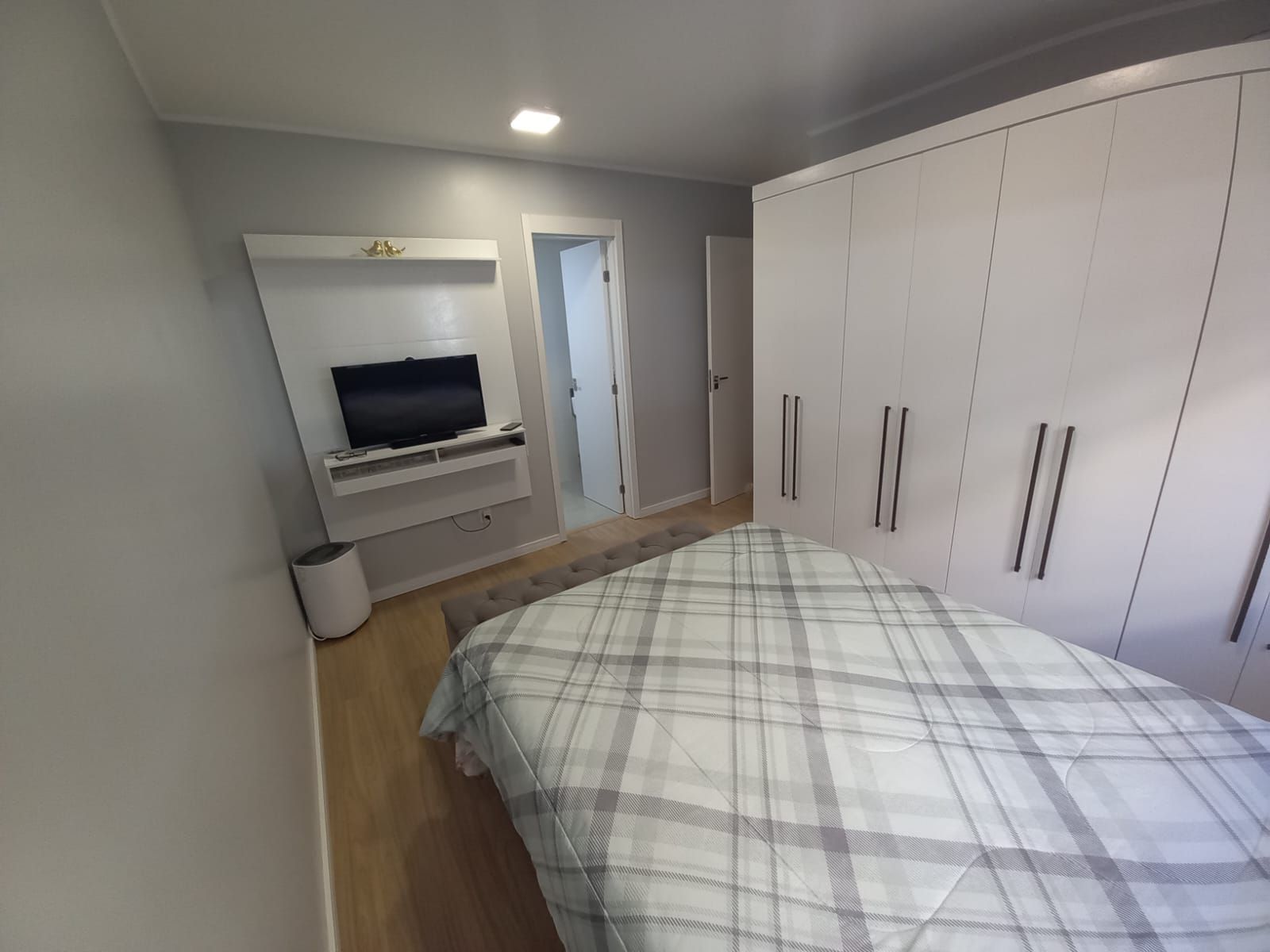 Apartamento à venda com 2 quartos, 65m² - Foto 11