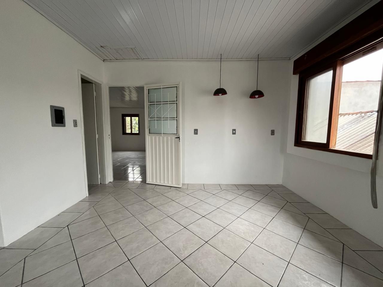 Casa para alugar com 2 quartos, 60m² - Foto 9