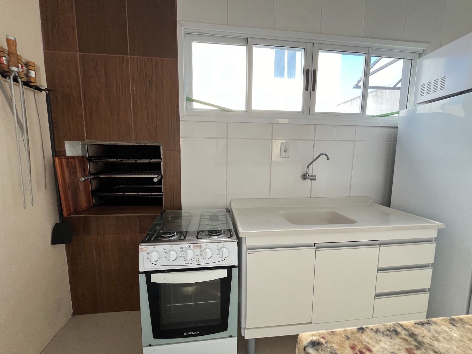 Apartamento para alugar com 3 quartos, 83m² - Foto 8