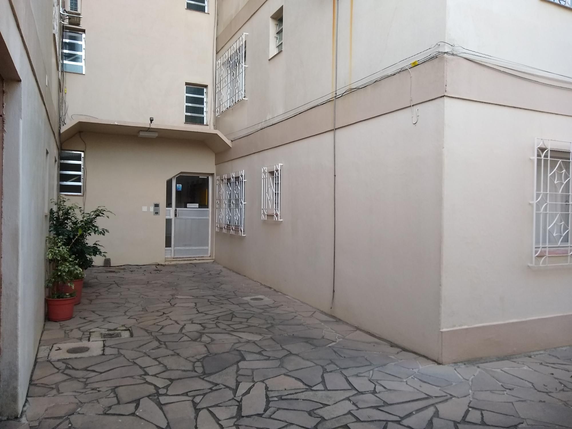 Apartamento para alugar com 3 quartos, 80m² - Foto 1