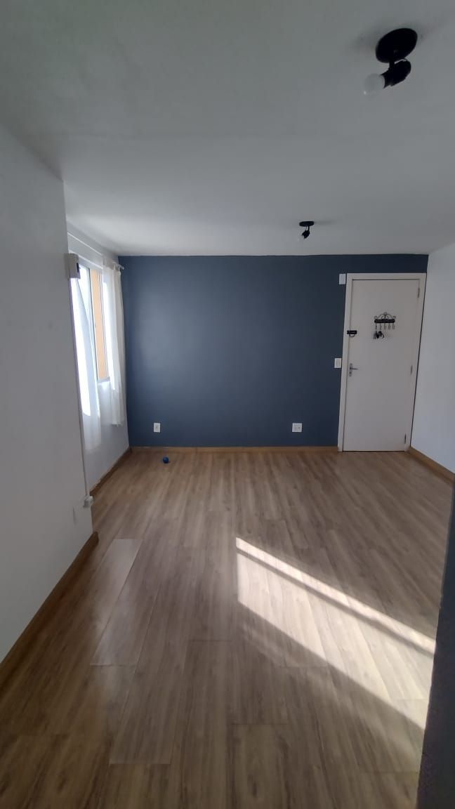 Apartamento à venda com 2 quartos, 45m² - Foto 2