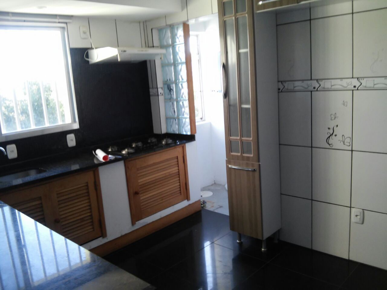 Apartamento à venda com 3 quartos, 1m² - Foto 3