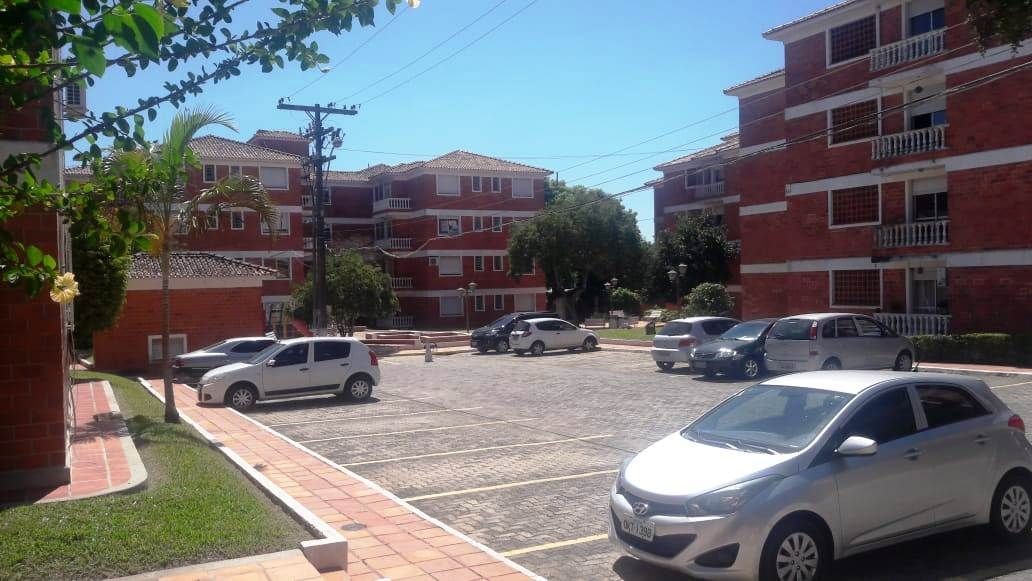 Apartamento à venda com 3 quartos, 83m² - Foto 2