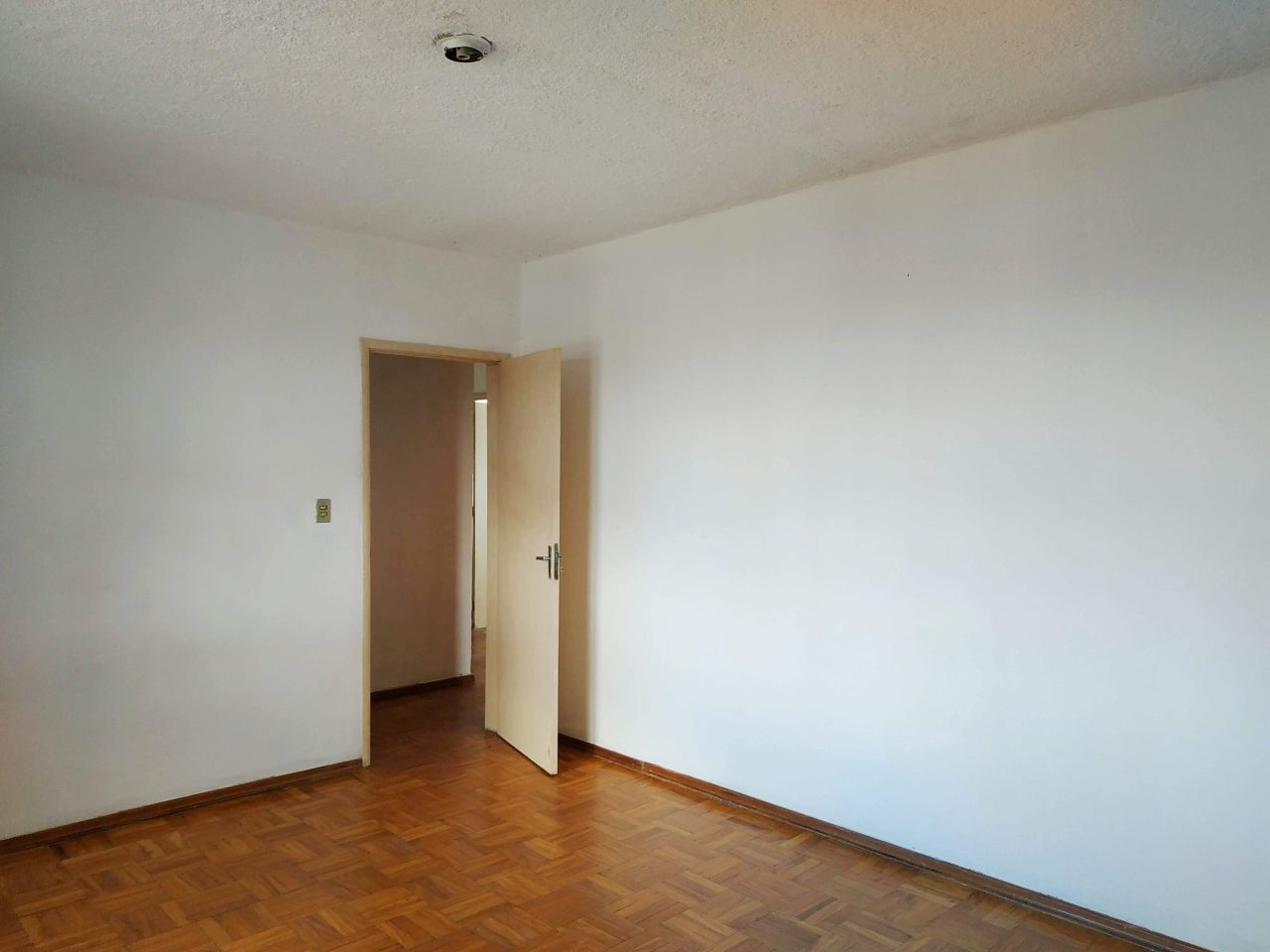 Apartamento para alugar com 2 quartos, 80m² - Foto 9