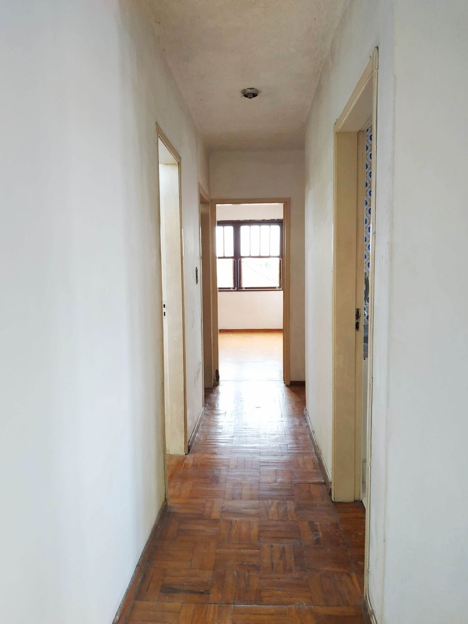 Apartamento para alugar com 2 quartos, 80m² - Foto 4