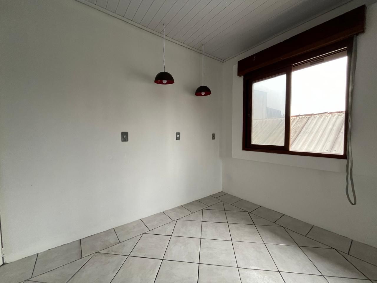 Casa para alugar com 2 quartos, 60m² - Foto 8