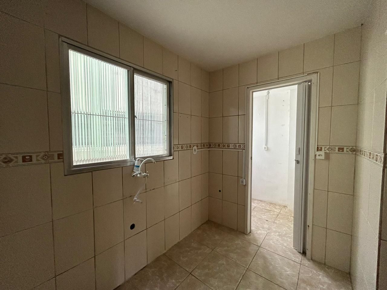 Apartamento à venda com 2 quartos, 60m² - Foto 3