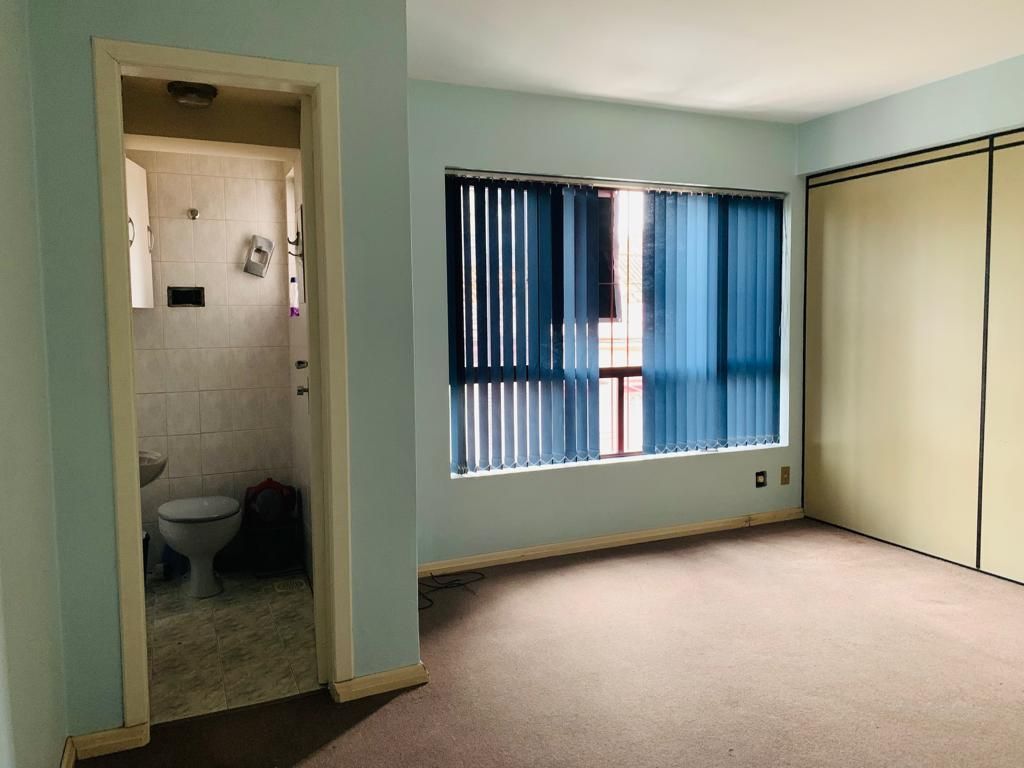 Conjunto Comercial-Sala à venda com 2 quartos, 30m² - Foto 1