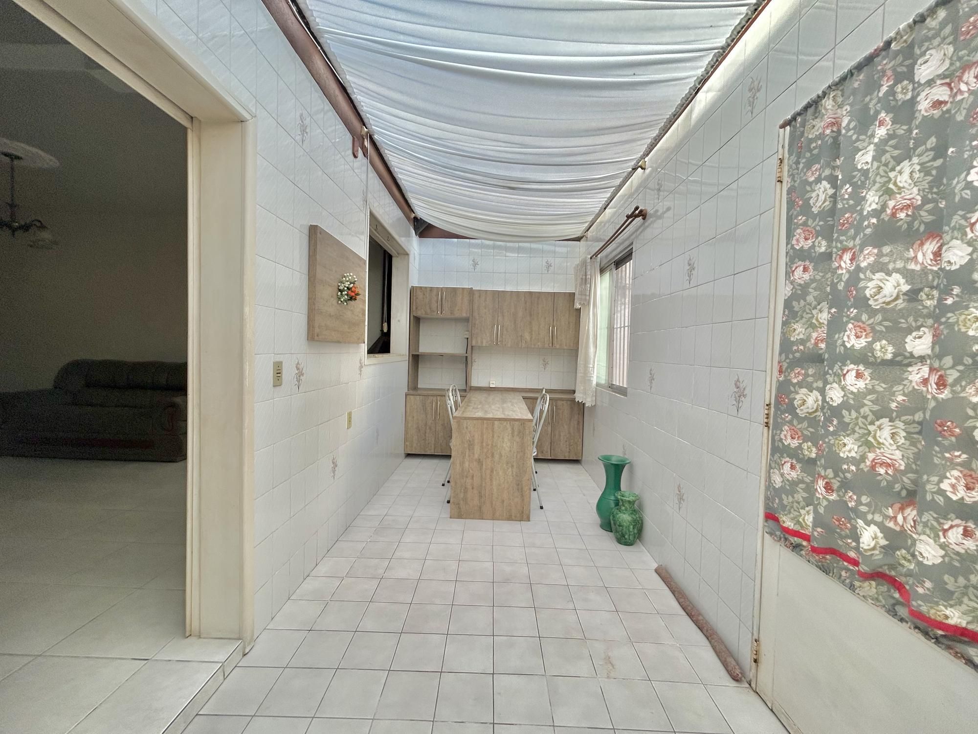 Sobrado à venda com 3 quartos, 217m² - Foto 10