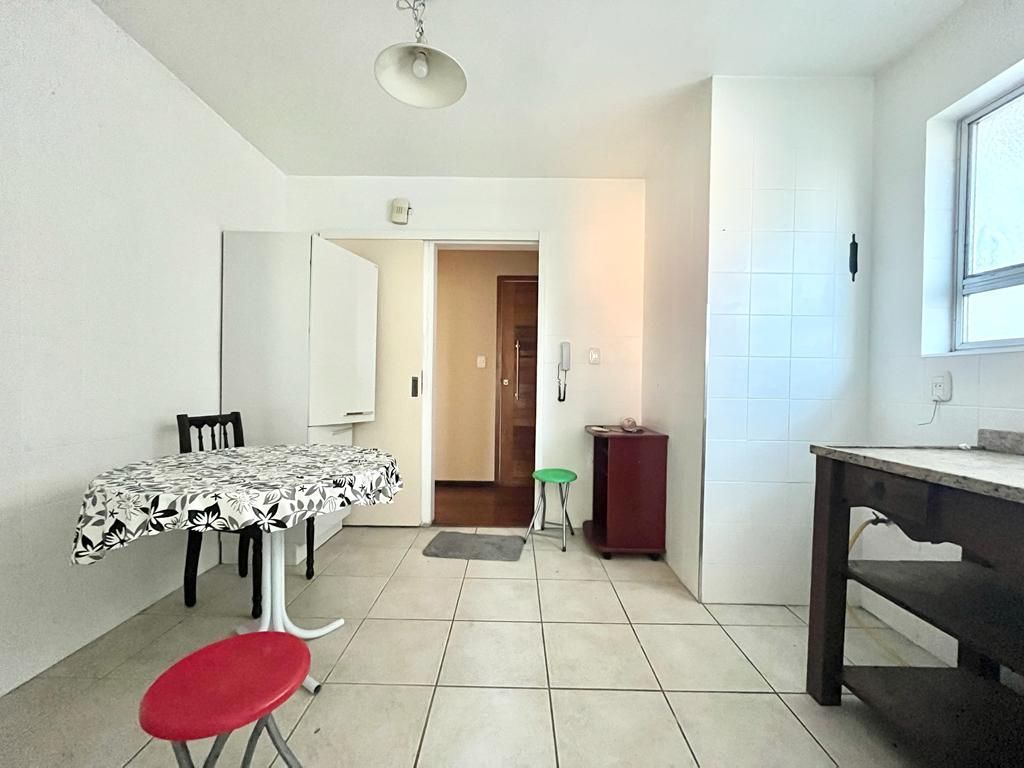 Apartamento à venda com 3 quartos, 124m² - Foto 7