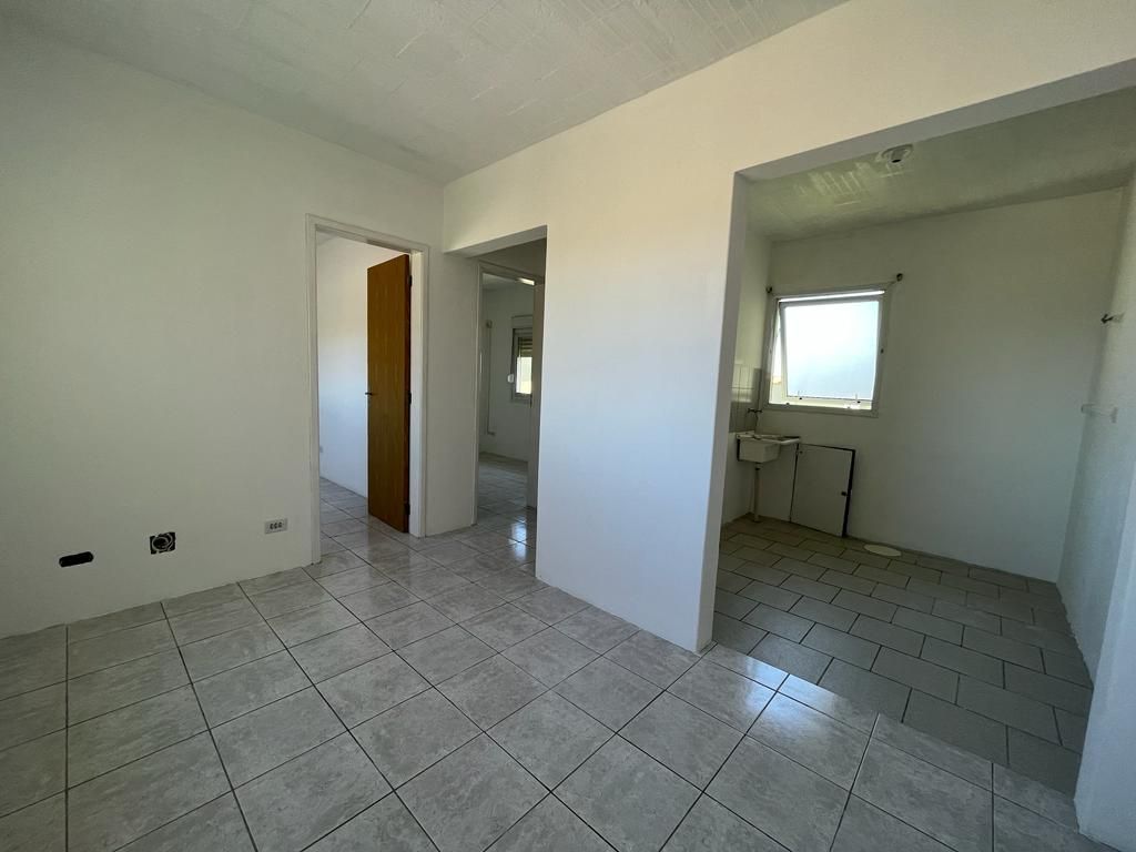 Apartamento à venda com 2 quartos, 42m² - Foto 2