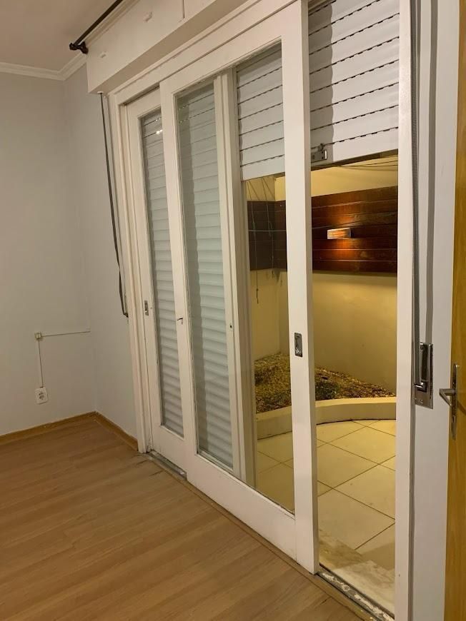 Apartamento à venda com 2 quartos, 67m² - Foto 4