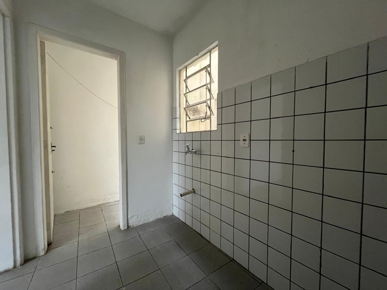 Apartamento para alugar com 1 quarto, 48m² - Foto 10