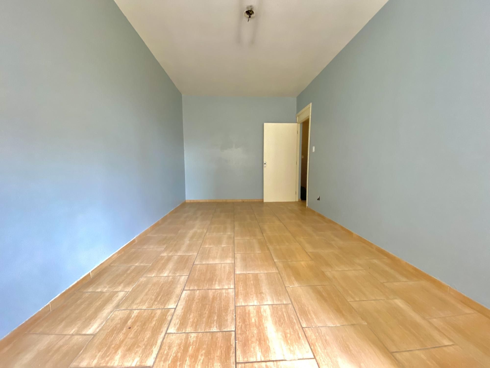 Apartamento à venda com 3 quartos, 100m² - Foto 5