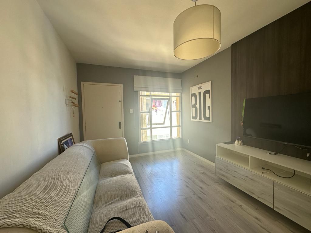 Apartamento à venda com 2 quartos, 65m² - Foto 3