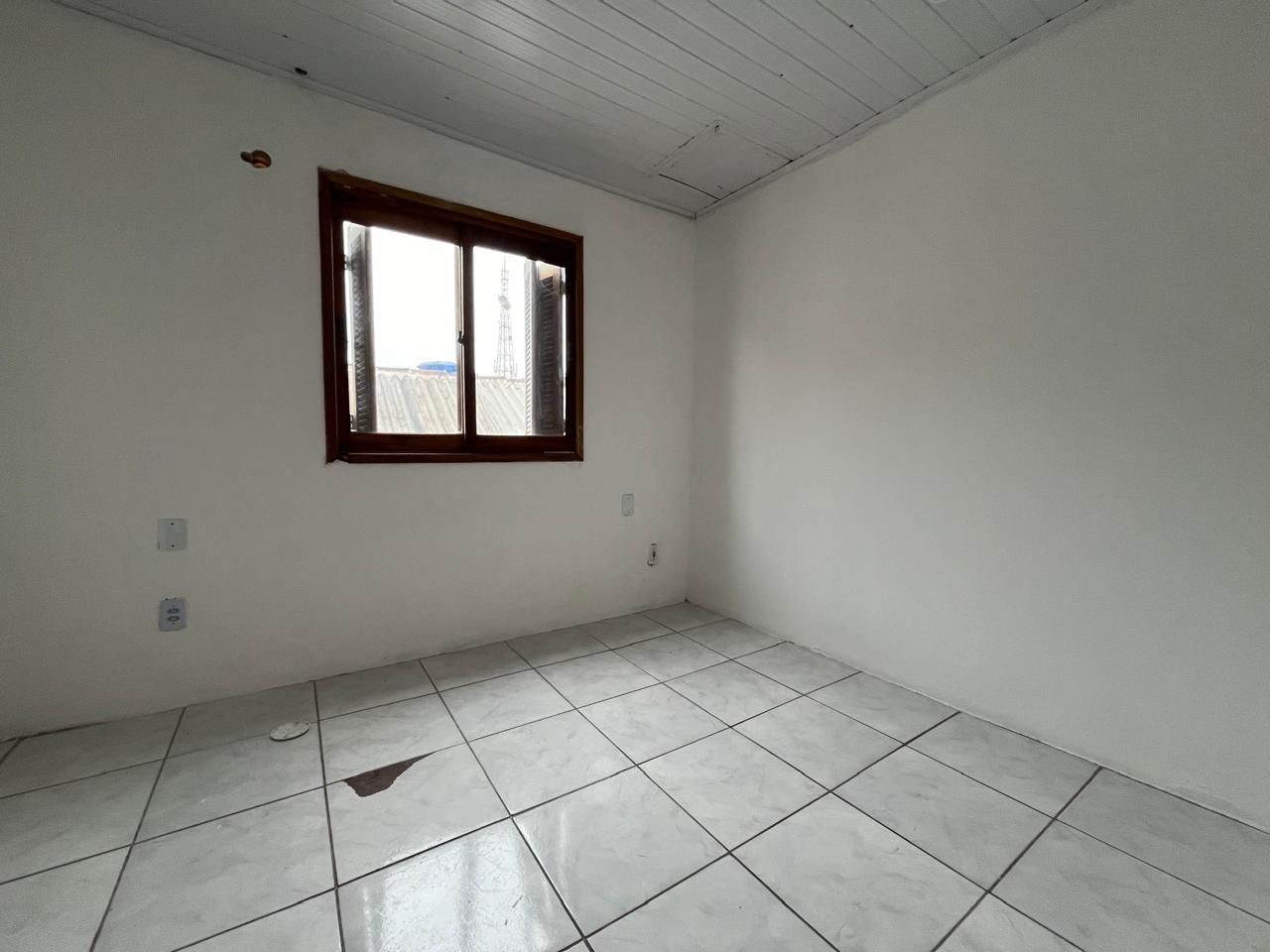 Casa para alugar com 2 quartos, 60m² - Foto 13