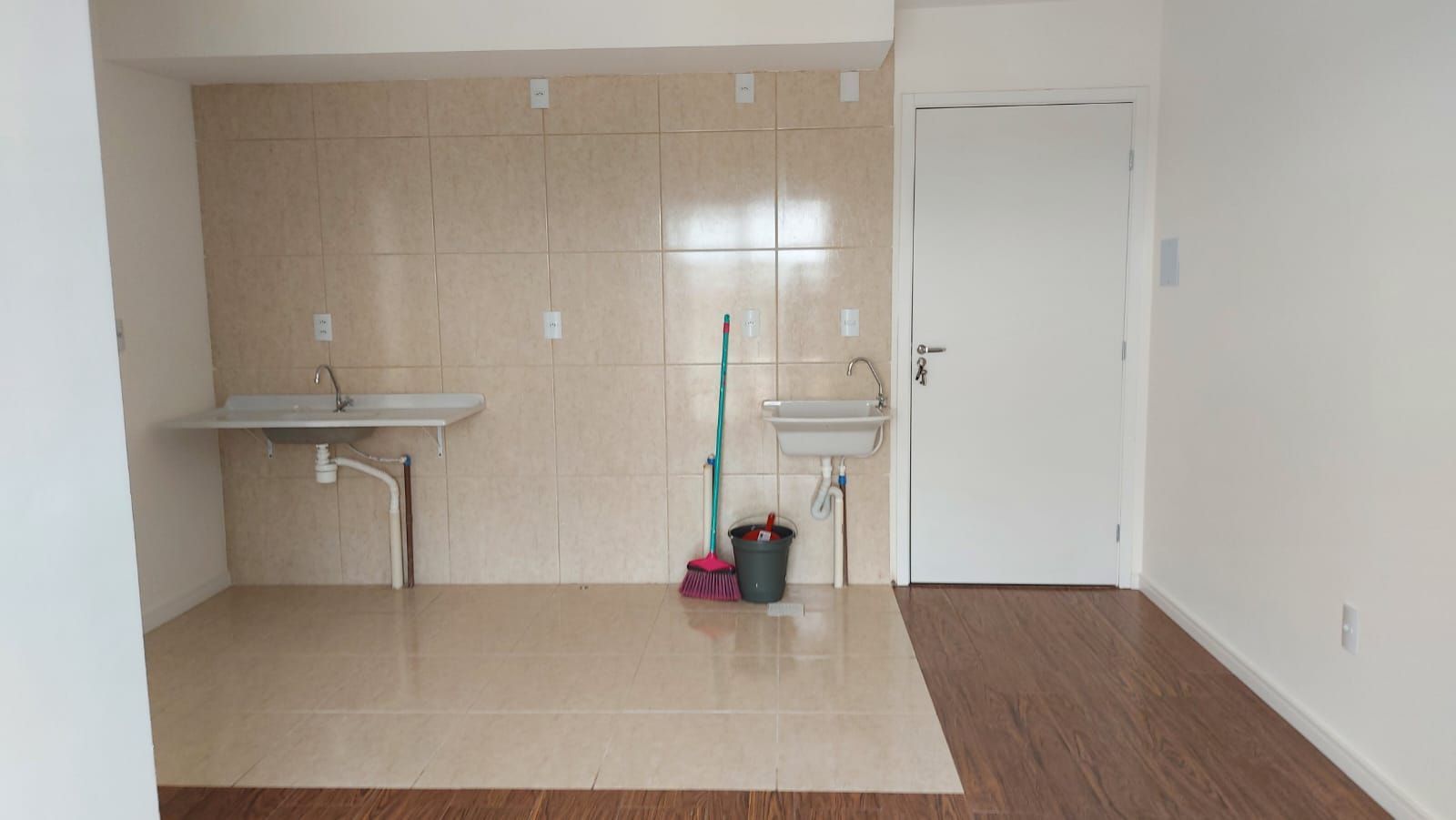 Apartamento à venda com 2 quartos, 48m² - Foto 13