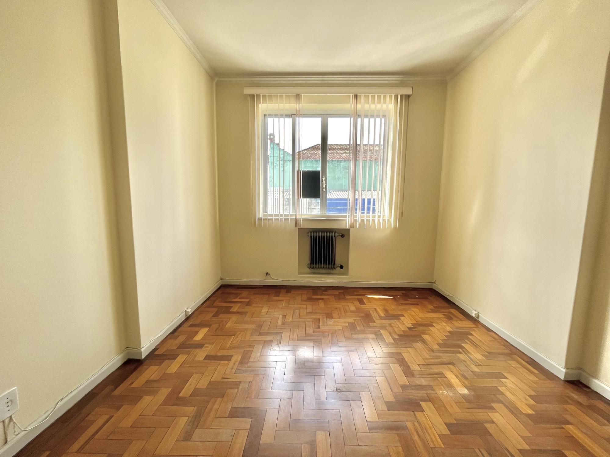 Apartamento à venda com 3 quartos, 146m² - Foto 13