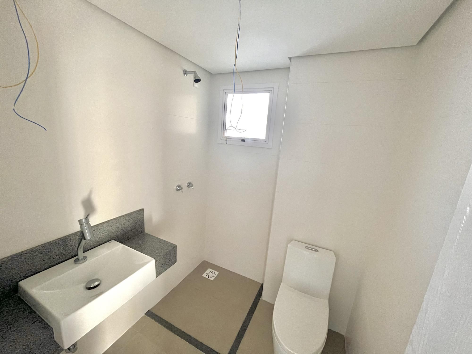 Apartamento à venda com 2 quartos, 73m² - Foto 5