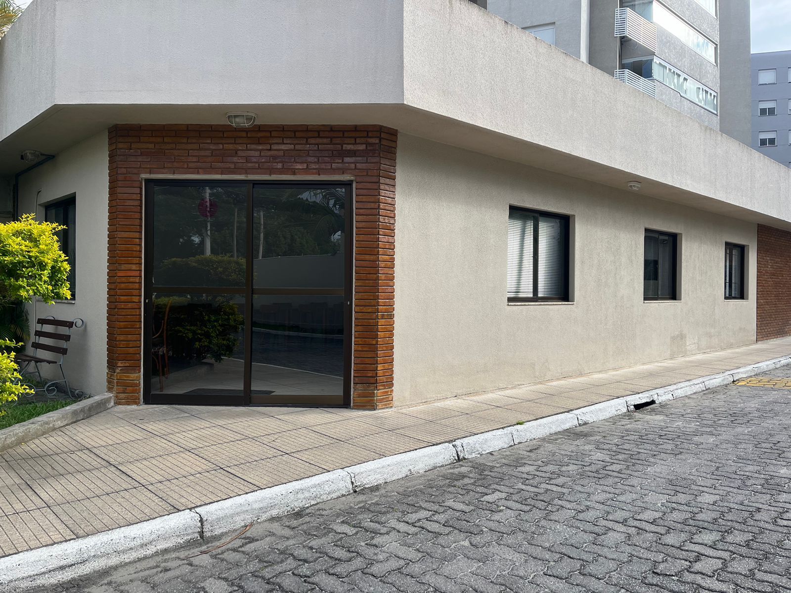 Apartamento para alugar com 3 quartos, 114m² - Foto 16