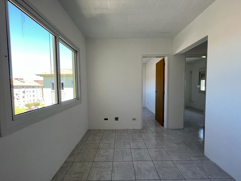 Apartamento à venda com 2 quartos, 42m² - Foto 1