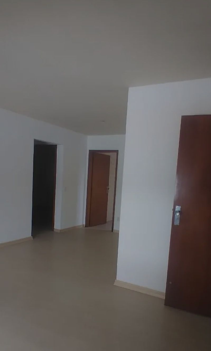 Apartamento à venda com 2 quartos, 60m² - Foto 3