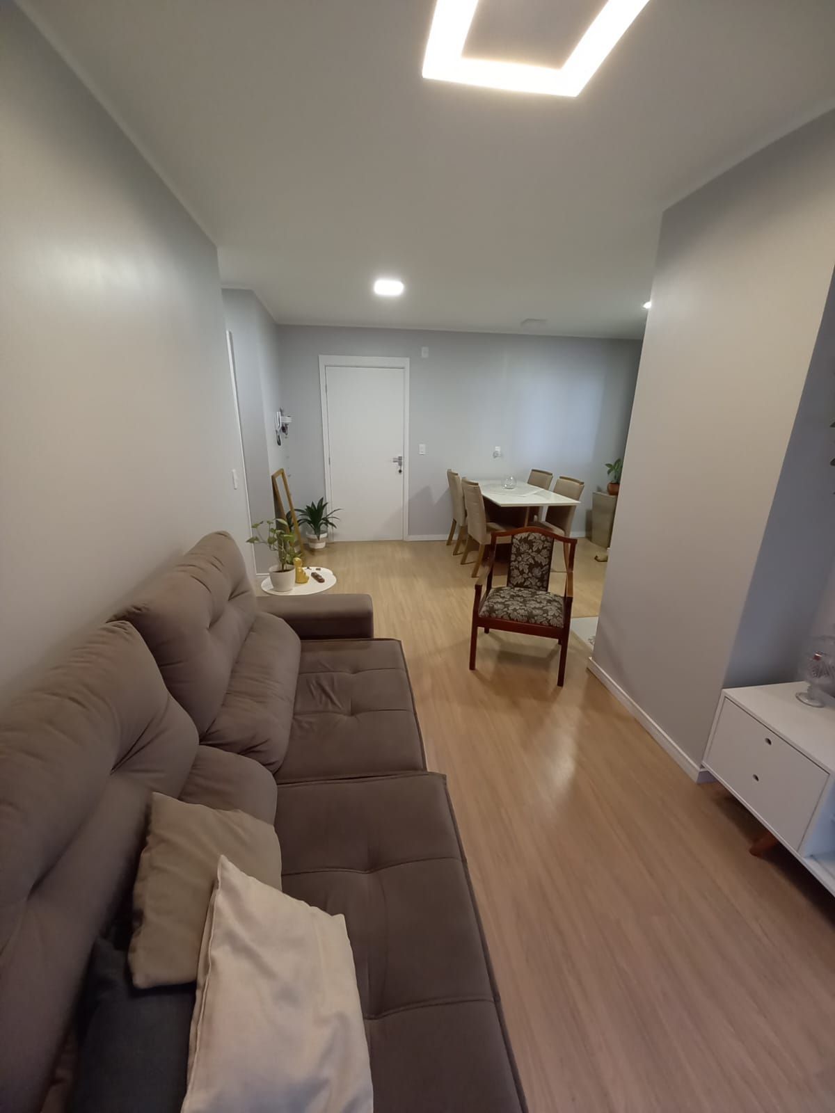 Apartamento à venda com 2 quartos, 65m² - Foto 1