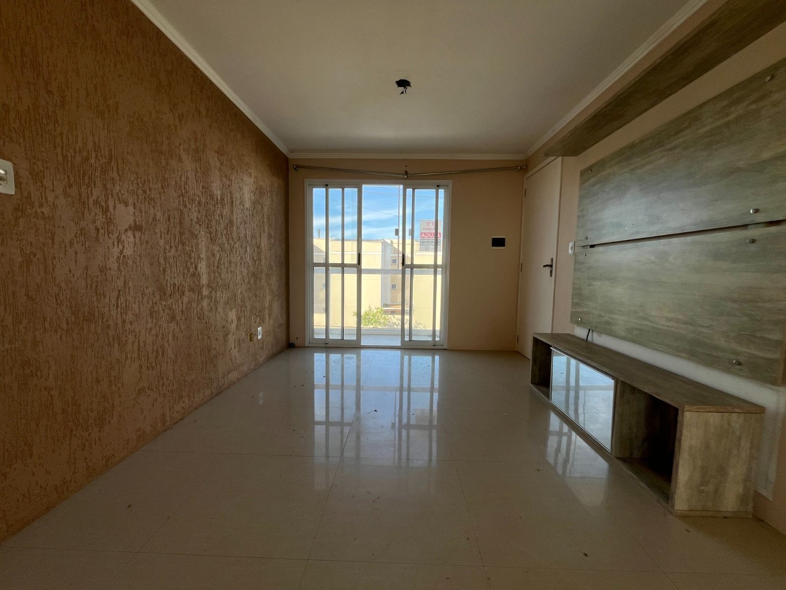 Apartamento para alugar com 3 quartos, 83m² - Foto 3