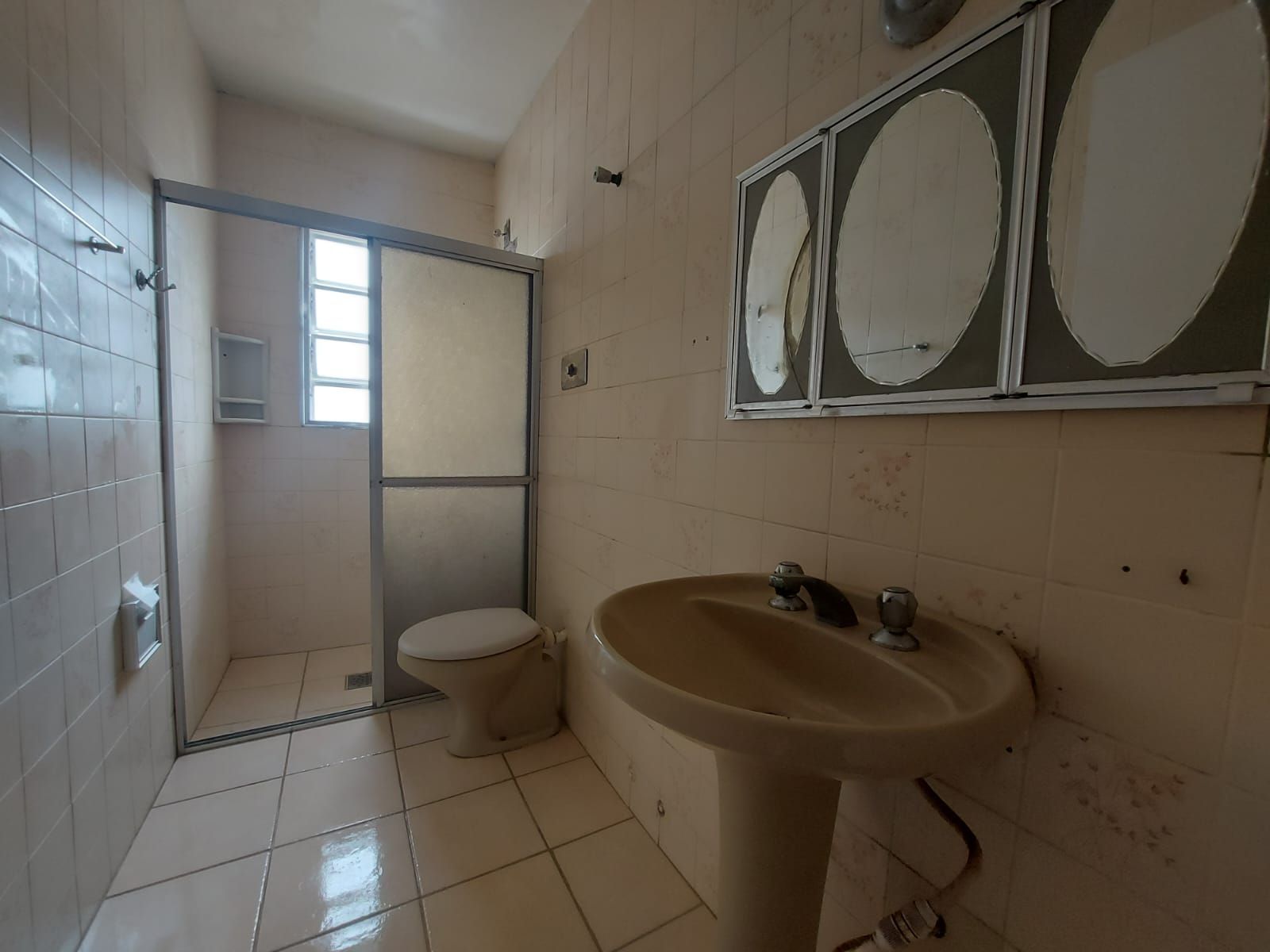 Apartamento à venda com 2 quartos, 88m² - Foto 2