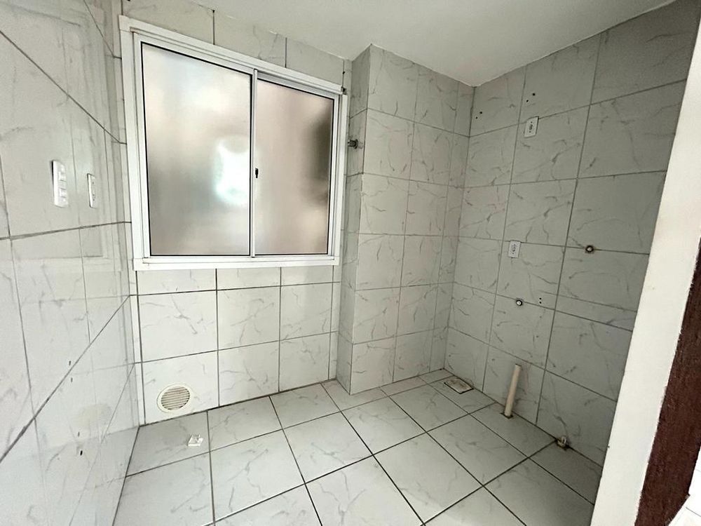 Apartamento à venda com 2 quartos, 46m² - Foto 2