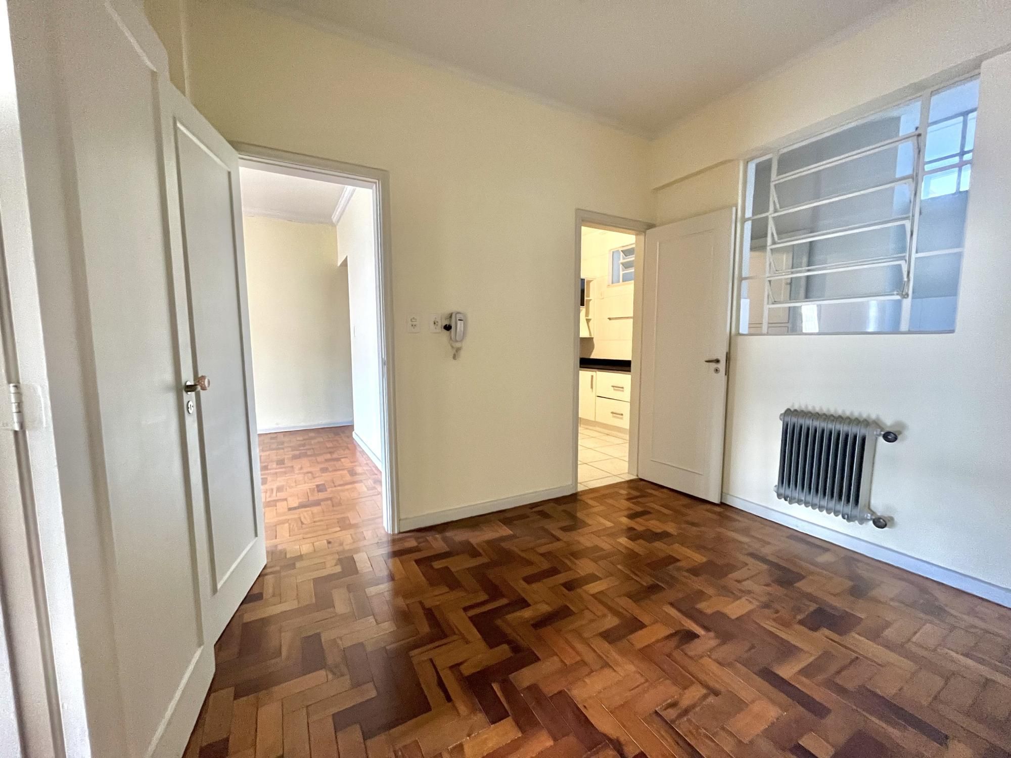 Apartamento à venda com 3 quartos, 146m² - Foto 8