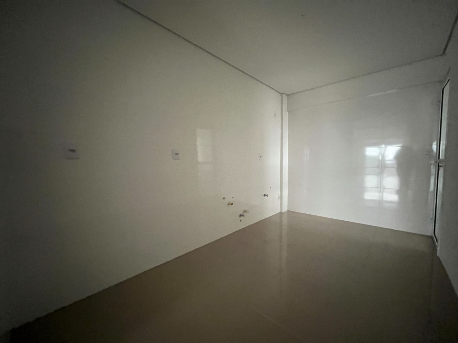 Apartamento para alugar com 3 quartos, 112m² - Foto 7