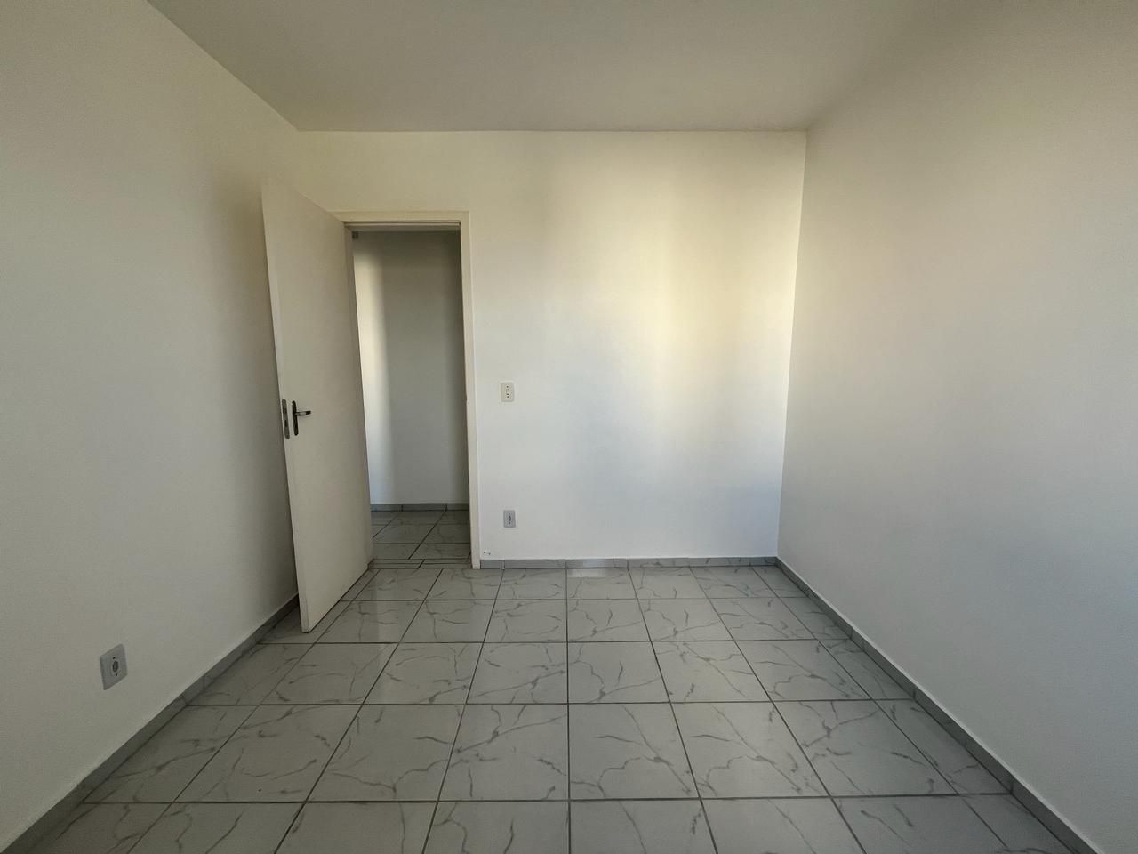 Apartamento para alugar com 2 quartos, 42m² - Foto 3