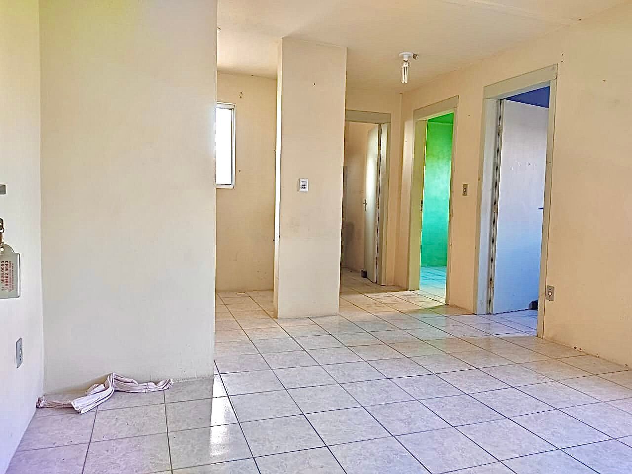 Apartamento à venda com 2 quartos, 43m² - Foto 2