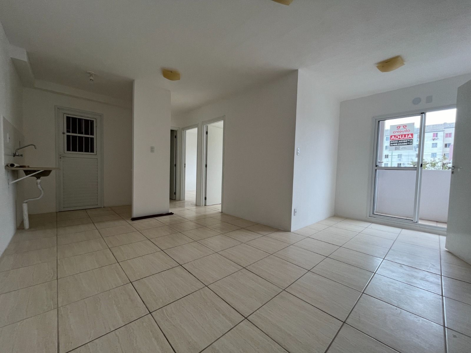 Apartamento para alugar com 2 quartos, 1m² - Foto 1