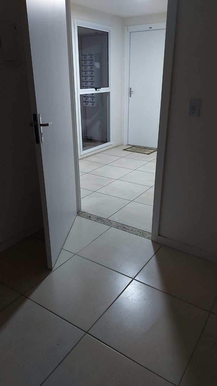 Apartamento à venda com 2 quartos, 44m² - Foto 5