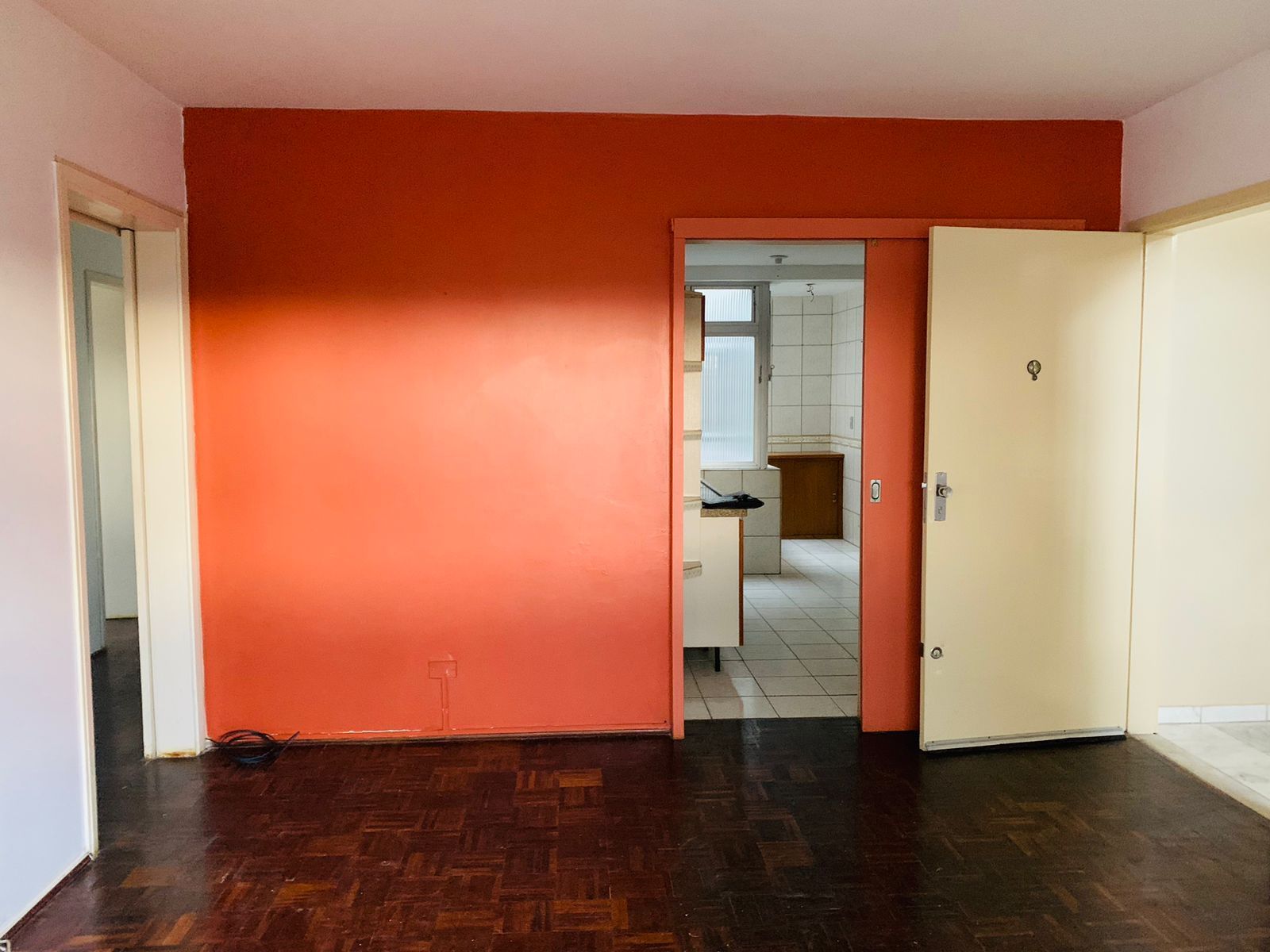 Apartamento à venda com 3 quartos, 118m² - Foto 2