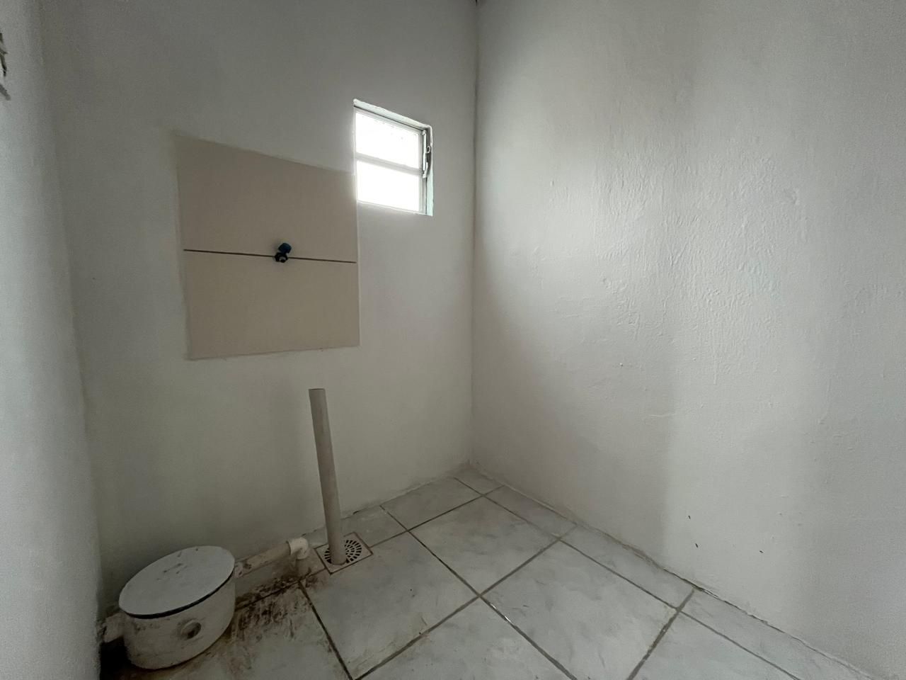 Casa para alugar com 2 quartos, 60m² - Foto 20