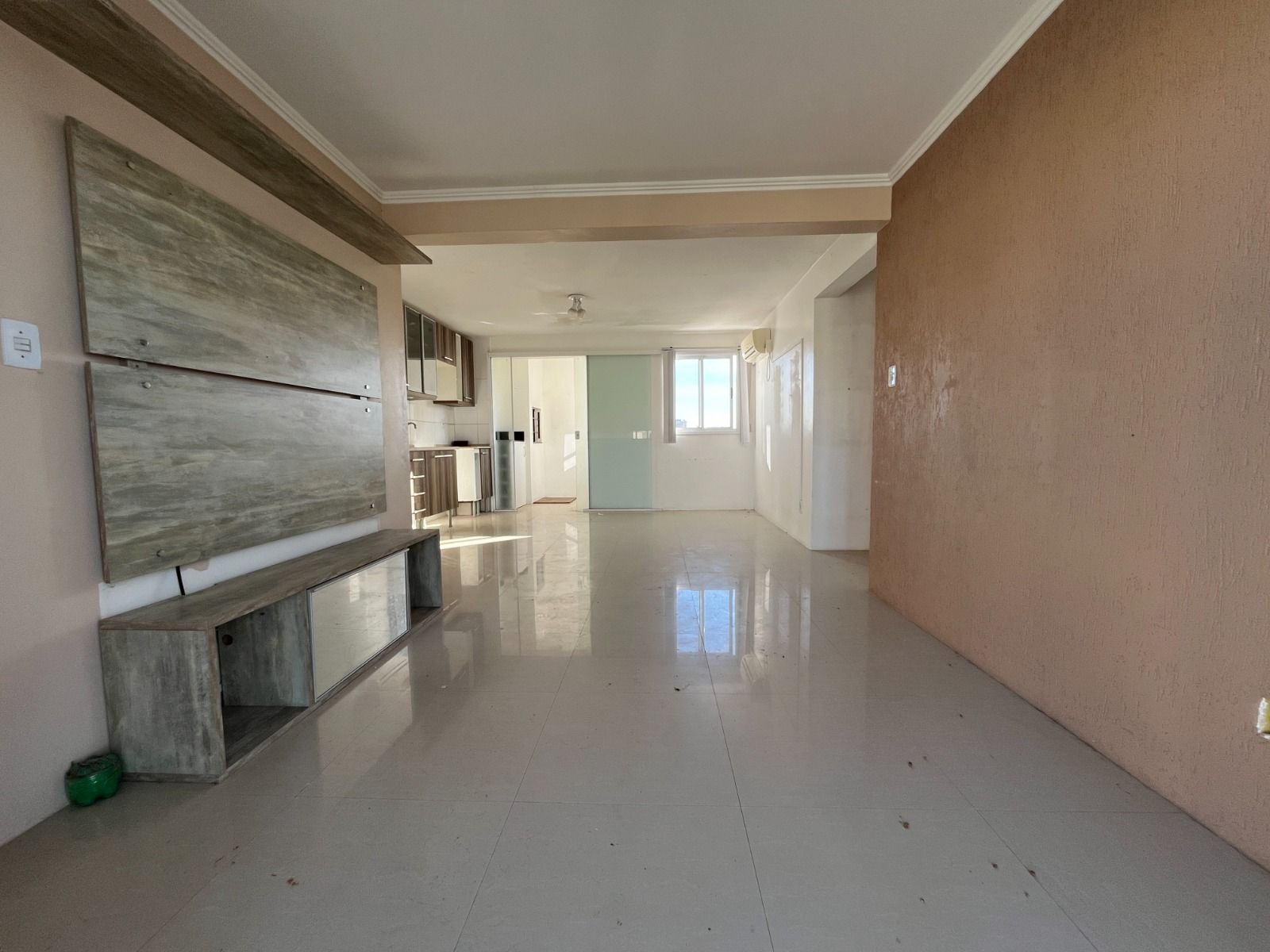 Apartamento para alugar com 3 quartos, 83m² - Foto 1