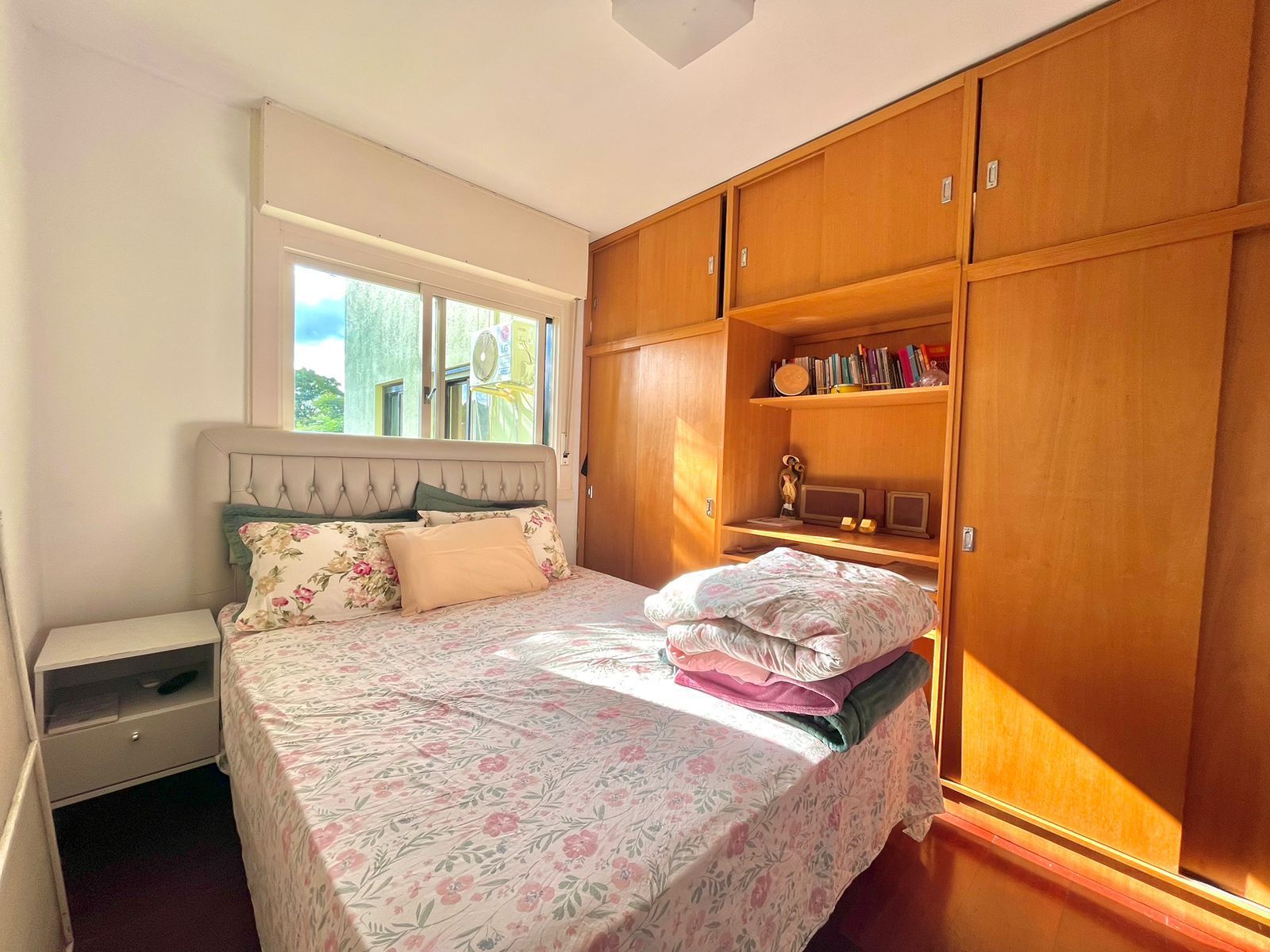 Apartamento à venda com 3 quartos, 80m² - Foto 4