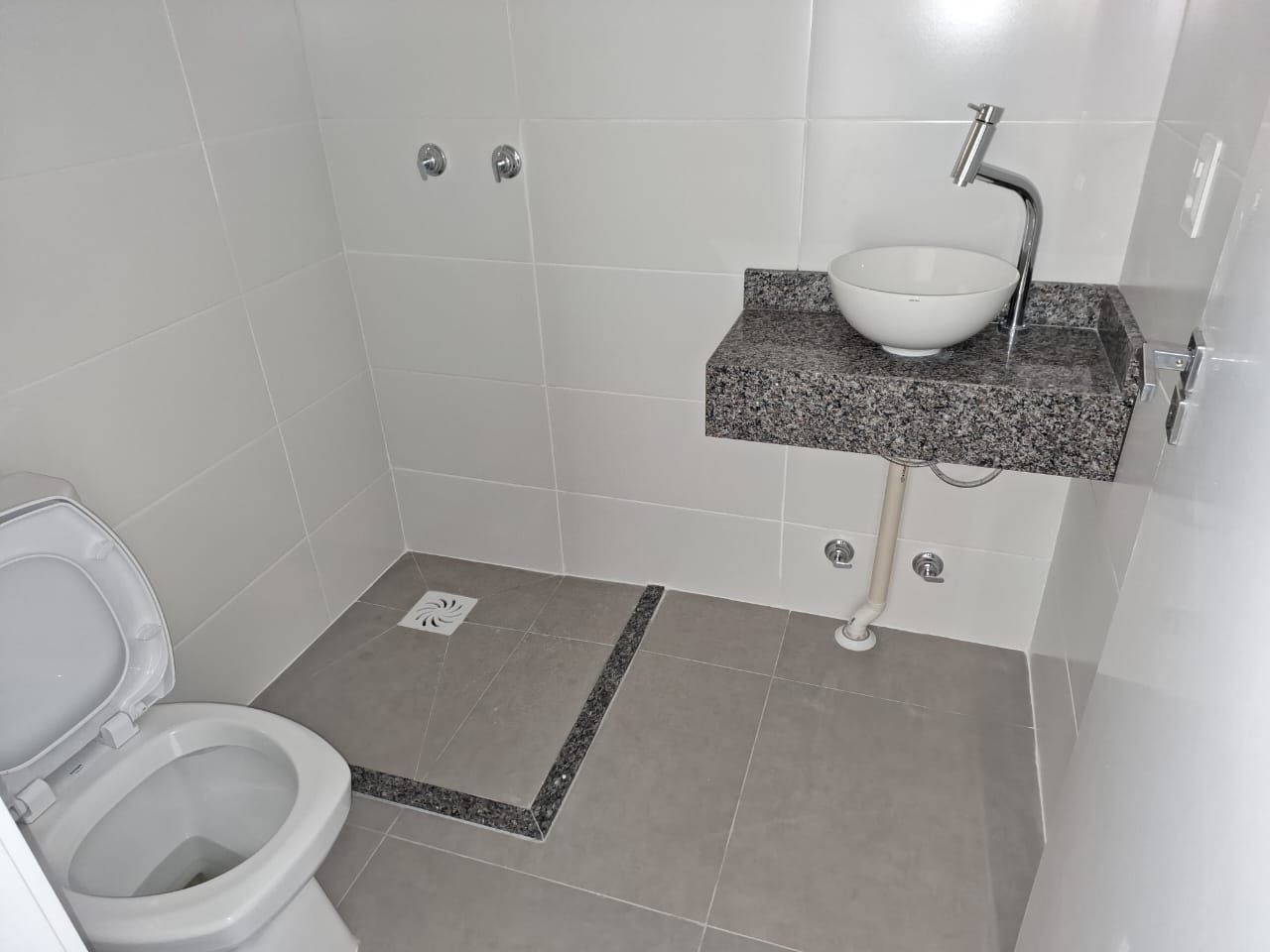 Apartamento para alugar com 2 quartos, 50m² - Foto 7