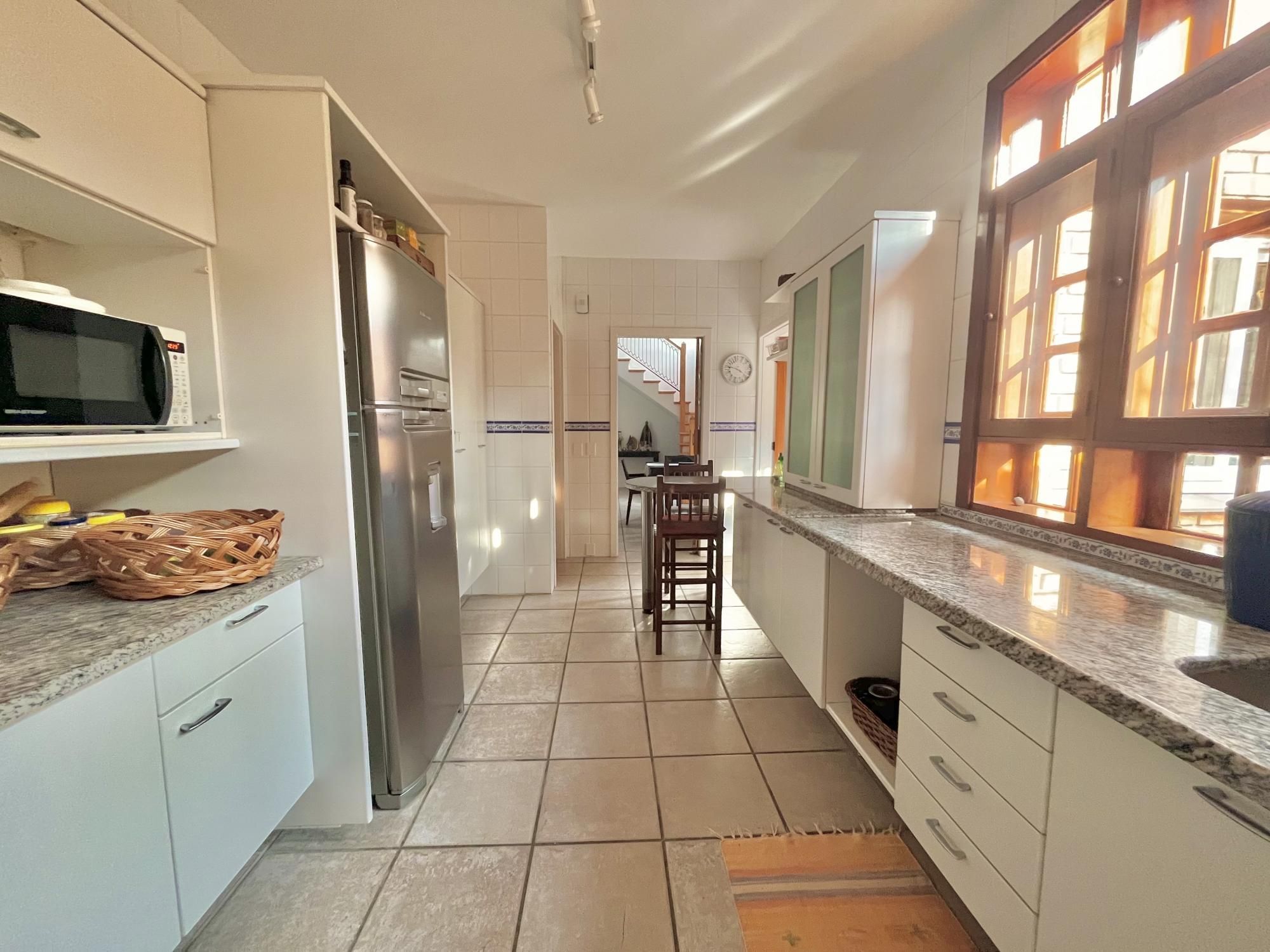 Sobrado, 5 quartos, 378 m² - Foto 28