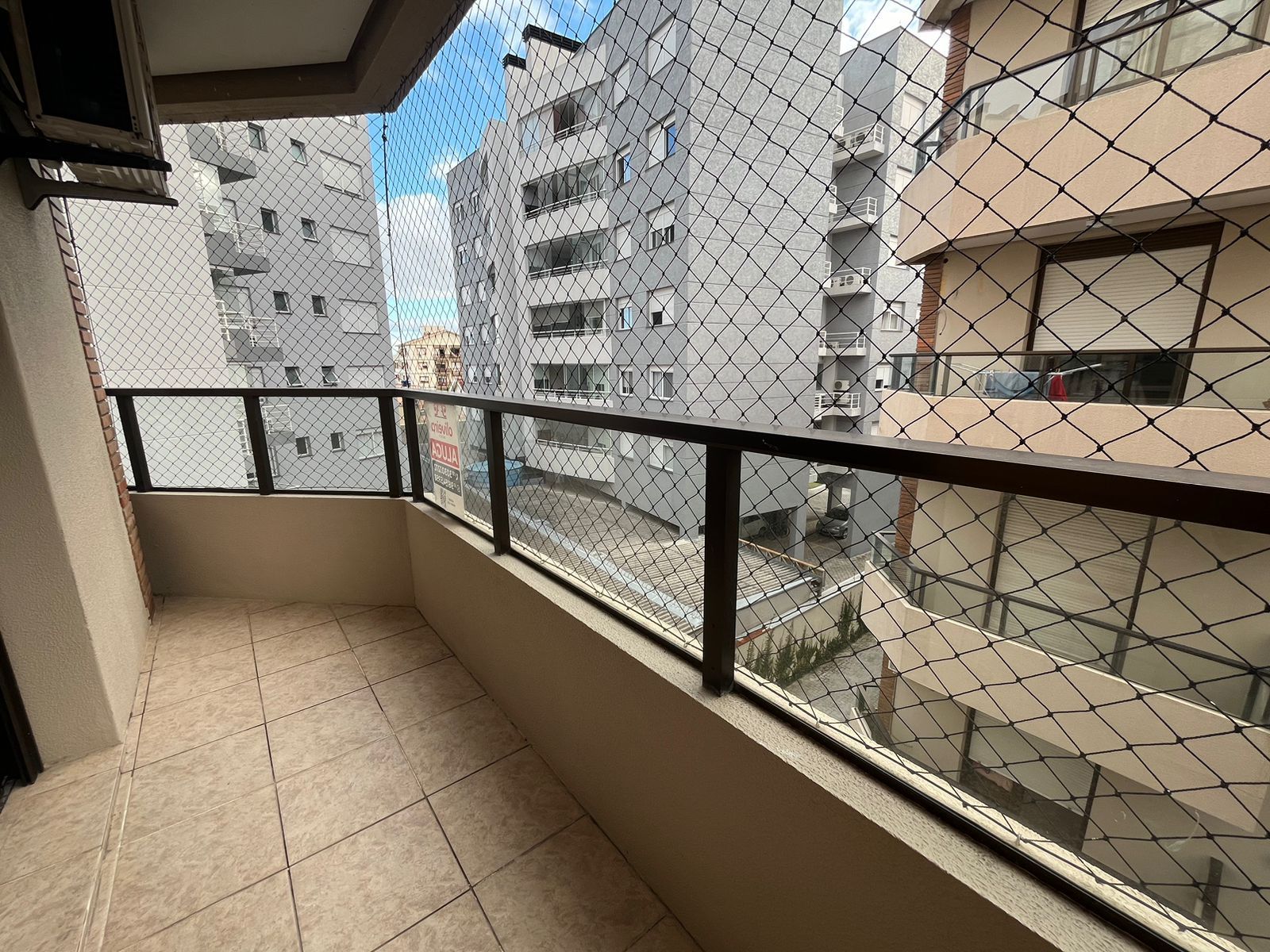 Apartamento para alugar com 3 quartos, 114m² - Foto 14