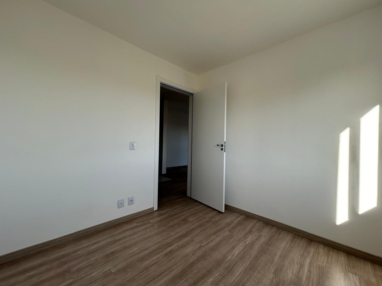 Apartamento para alugar com 2 quartos, 56m² - Foto 6