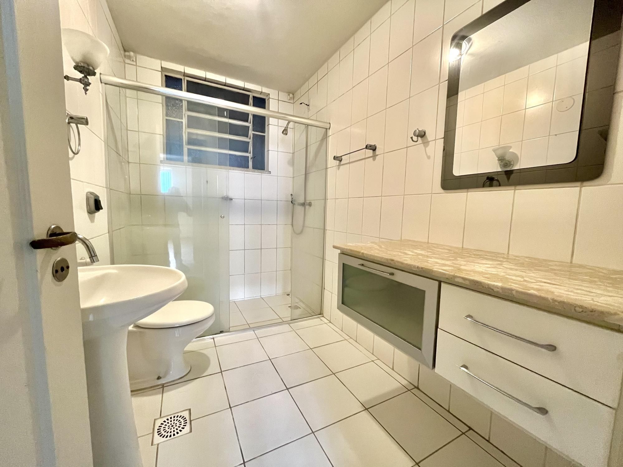 Apartamento à venda com 3 quartos, 146m² - Foto 10