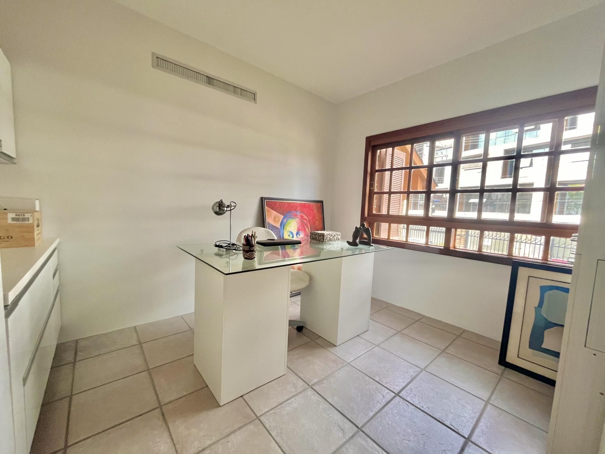 Sobrado à venda com 5 quartos, 378m² - Foto 33