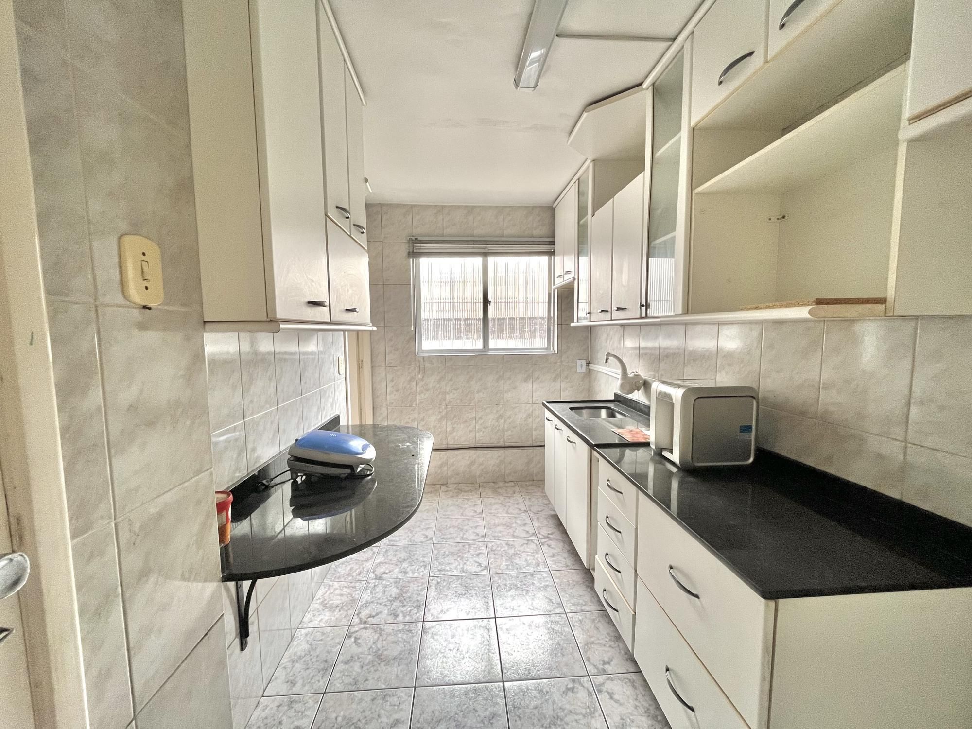 Apartamento à venda com 2 quartos, 80m² - Foto 10